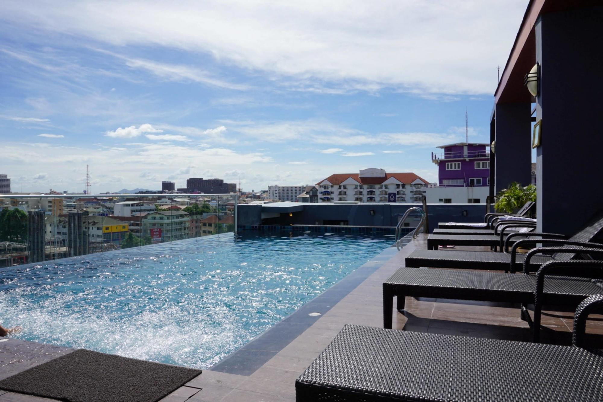 247 Boutique Hotel Pattaya Exterior foto